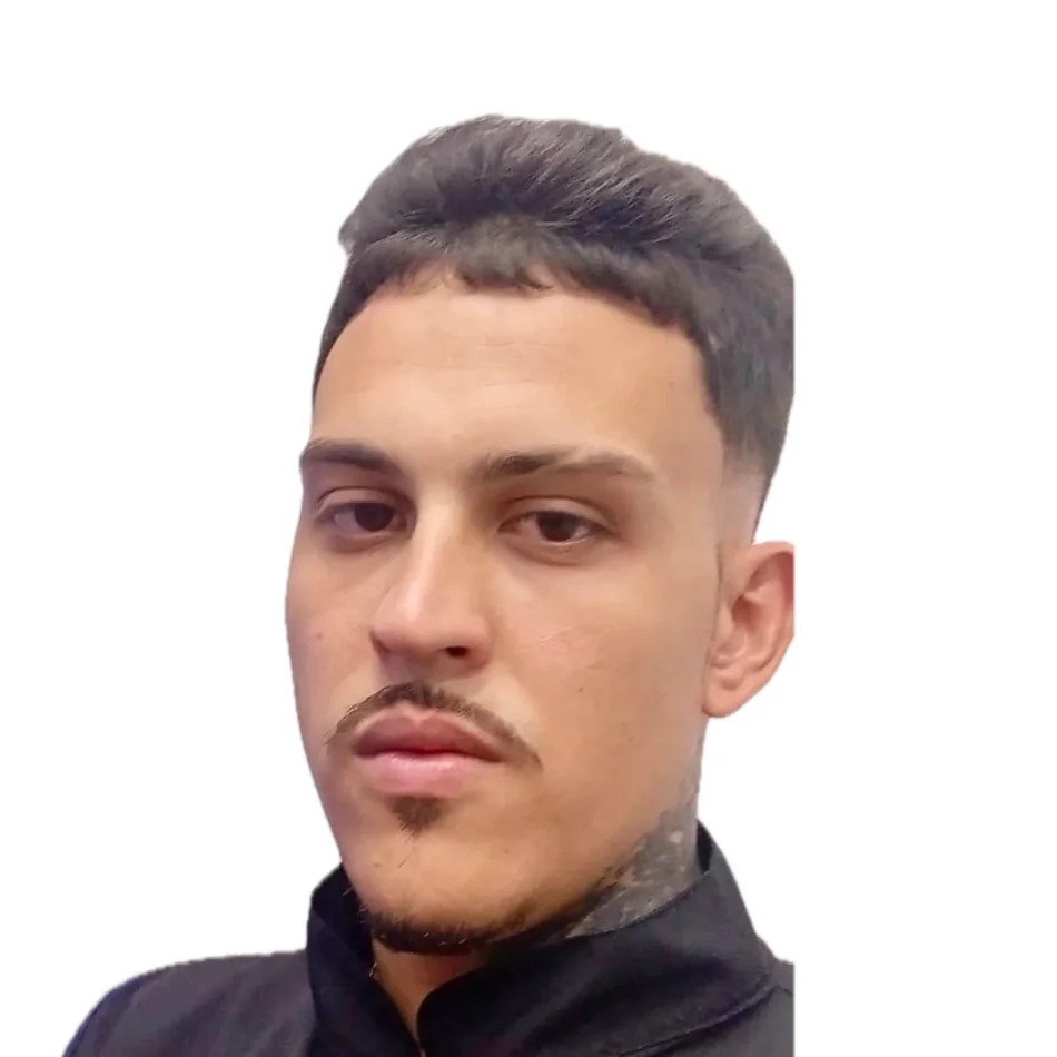 Lucas Leal, pet groomer da clínica